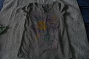 t shirt