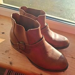 Girls ankle boots