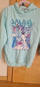 20 items of age 9  clothes