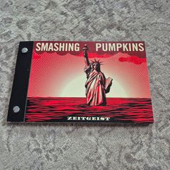 Smashing Pumpkins Zeitgeist CD booklet