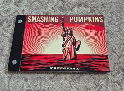 Smashing Pumpkins Zeitgeist CD booklet