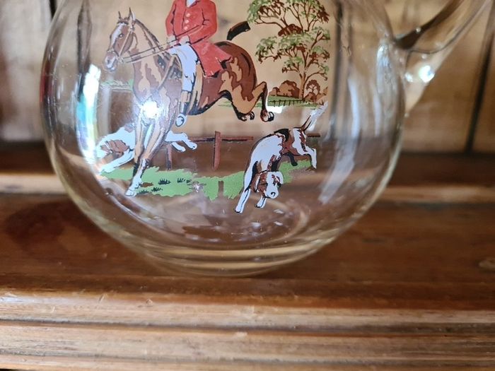 hunt jug