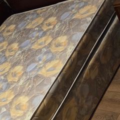 double mattress, base + headboard