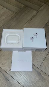 Apple AirPod pro gen 2 noise cancellation