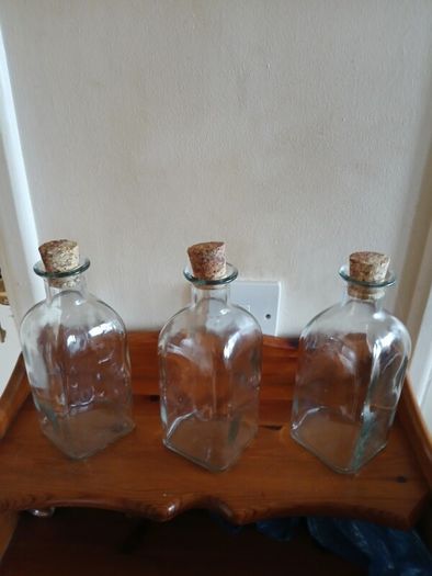 3 Glass Decanter/Cork Screws
