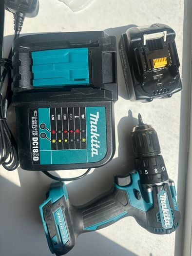 Makita hammer driver drill + battery 18V + charger
