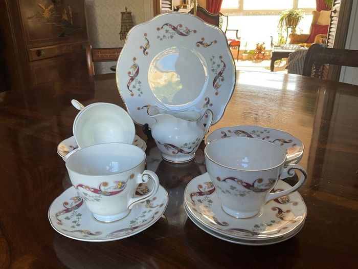 Vintage Royal Tara, Clonmacnoise Design Ware