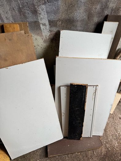 Kitchen cabinets / chipboard sheets