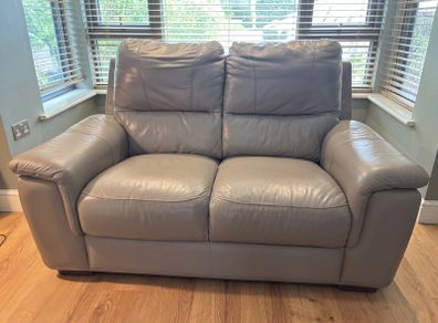 3 seat & 2 seat sofa suite