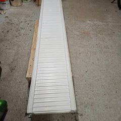 Double panel radiator