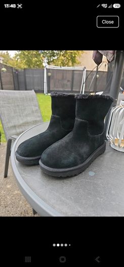 Genuine UGG classic zip it mini boot