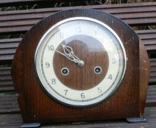 Vintage Smiths clock (in working order)