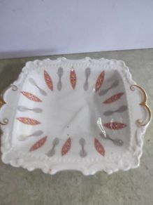 Lovely Safari Bone China Dish By Royal Alebert England.