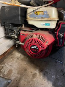 Honda GX350 engine