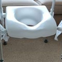Toilet Seat Aid