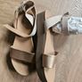 wedge sandals size 4 Image 6