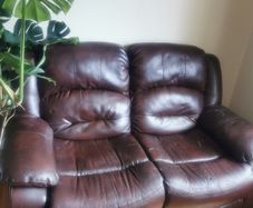 2 seater recliner sofa, free