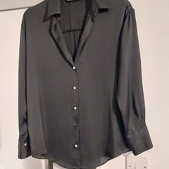 Ladies Blouse, black Satin.