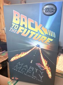 Hot Toys Marty Mcfly 1:6 Scale