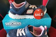 Girl's Skechers new size UK 8