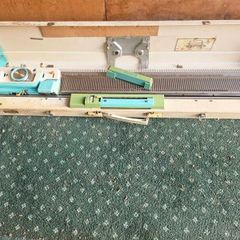knitting machines x2