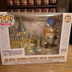 Funko Pop Town  Albus Dumbledore with Hogwarts 27 (Mint & Unopened)
