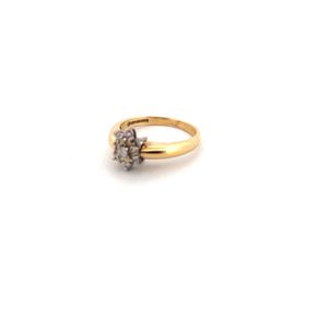 18kt Yellow Gold Diamond Cluster Ring