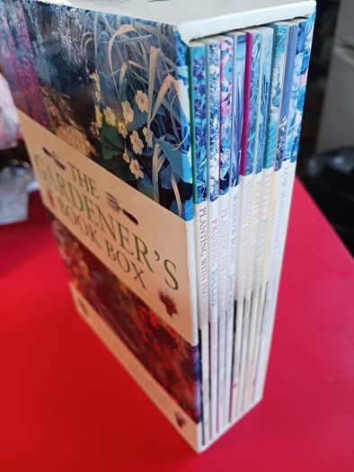 The Gardeners Book Box