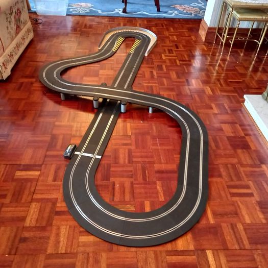 Scalextric Full Speed Set  (with F1 Cars)