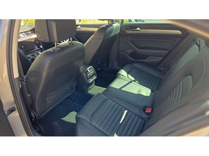 Volkswagen Passat 2019