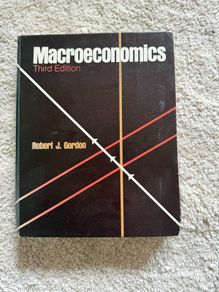 Macroeconomics by Robert J Gordon
