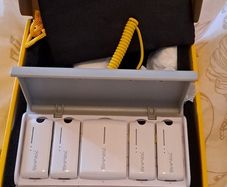 YHIYUN iRay DW40 4-channel Wireless Microphone Set