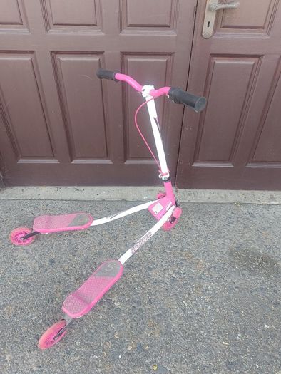 Bikes flicker scooter