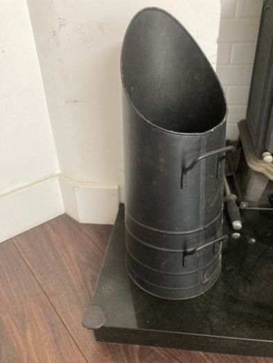 Coal scuttle