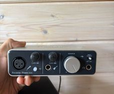 Focusrite iTrack Solo Audio Interface