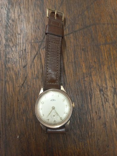 Antique Mens watch 18 caret Gold Trebex working perfectly very nice Watch