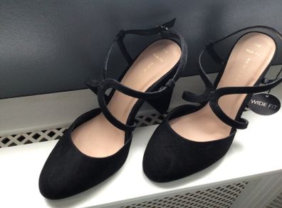 High heal shoes