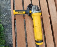 DeWalt heavy duty angle grinder