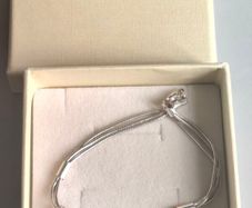 Sterling silver bracelet with amethyst