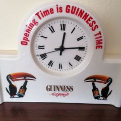 Guinness clock vintage