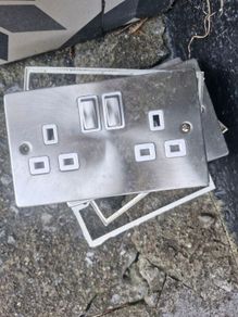 Electric Sockets