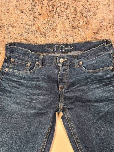 womens Tommy Hilfiger Ryder New york mid jeans Size W 30 L 32 girls size 16
