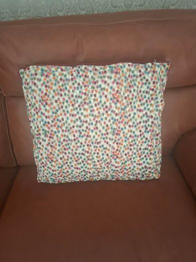 4 Large Cushion Covers  with 4 large cushion fillers