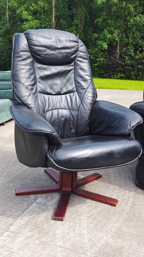 Leather couch and 2 chairs