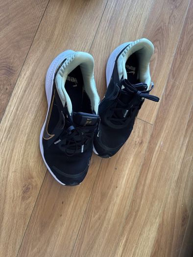 Nike Quest Runners