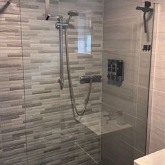 shower glass enclosure
