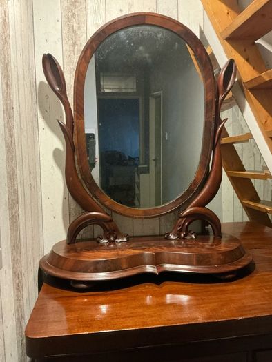 Victorian duchess mirror