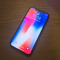 iPhone X