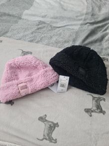 ugg hats 2 of never worn