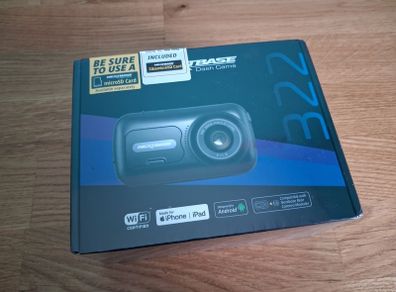 Nextbase Dash Cam 322GW with 32GB SD Card